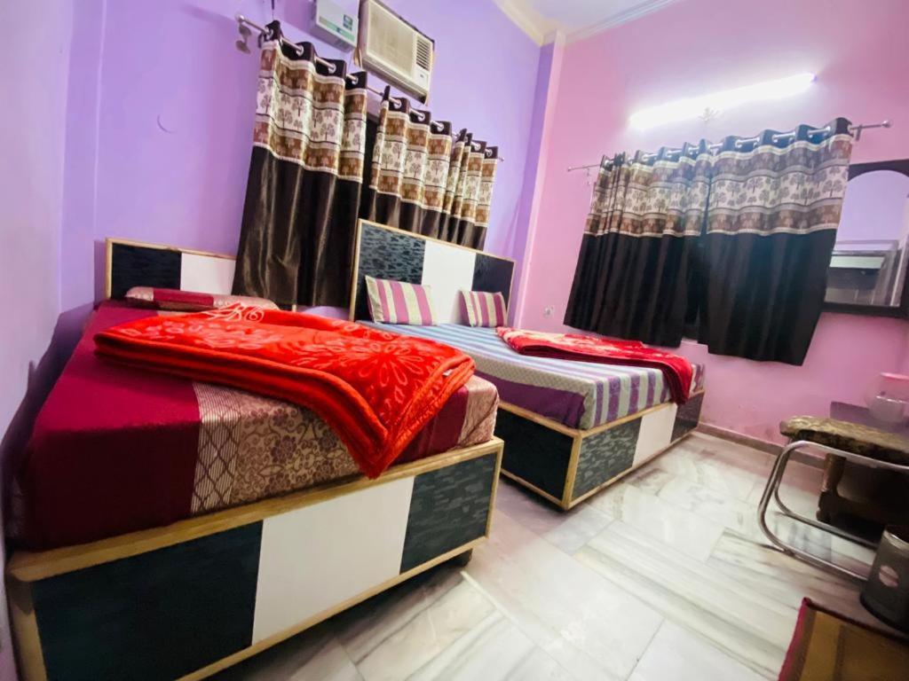 Hari Ganga Hotel -Near By Railway Station Харидвар Экстерьер фото